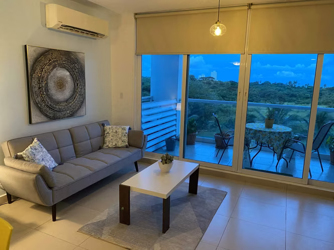 Condominio en Playa Blanca Resort – Acceso a la playa y amenidades exclusivas