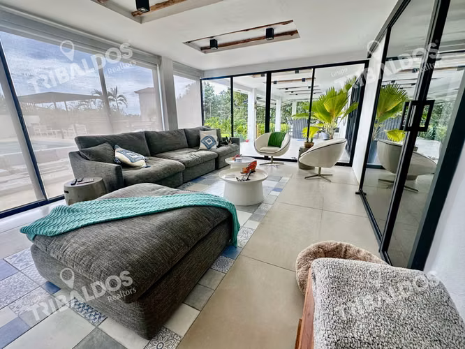 VENTA DE HERMOSA CASA DE PLAYA EN EL CORTIJO, COSTA ESMERALDA - Imagen 6