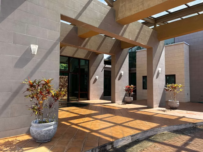 Venta de Edificio en Cerro Azul, 81,213 de terreno