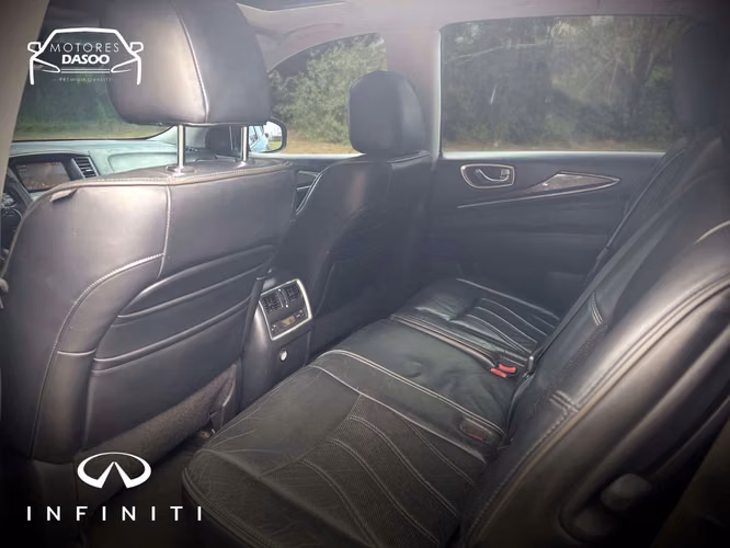 Infiniti JX-35