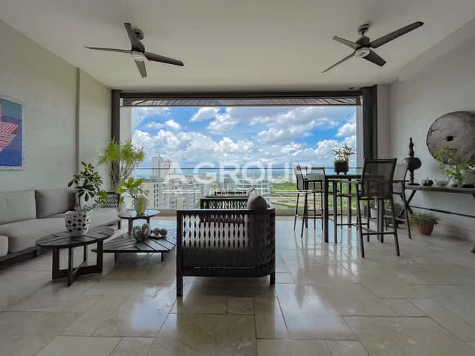 Greenhouse - Santa Maria - Se vende apartamento de lujo