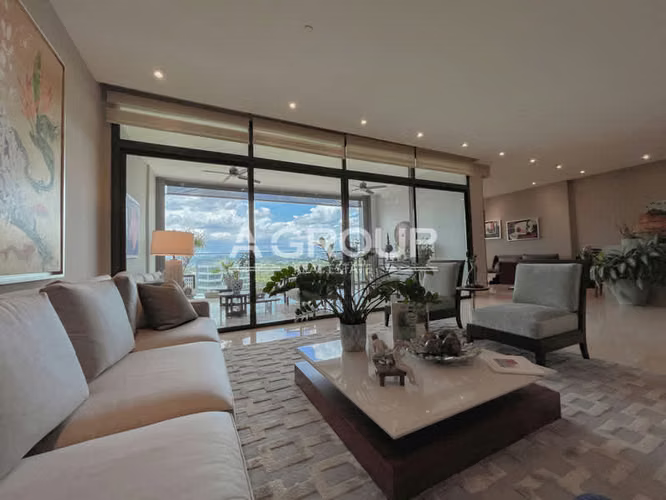 Greenhouse - Santa Maria - Se vende apartamento de lujo