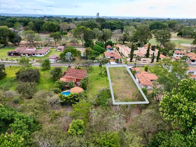 CORONADO GOLF & BEACH RESORT TERRENO