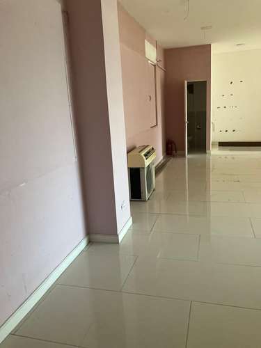 Se Alquila Local Comercial en Flor Plaza - Bella Vista