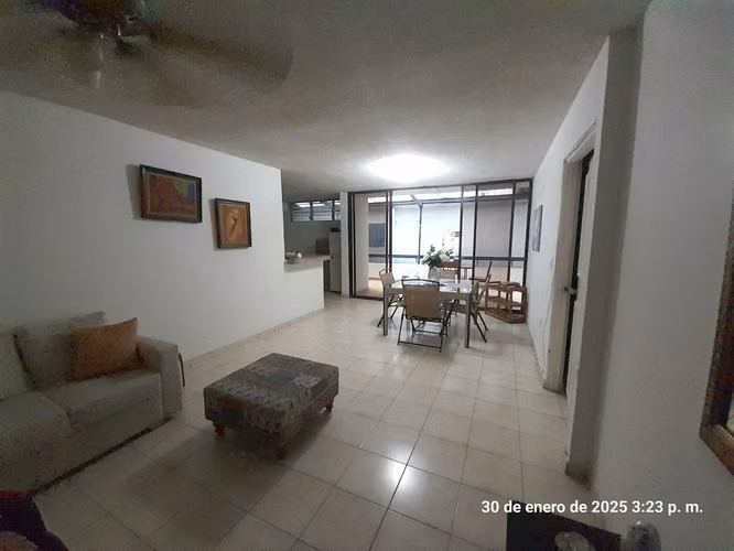 Apartamento Espacioso en PH La Gaviota – Ubicación Privilegiada en Avenida Balboa