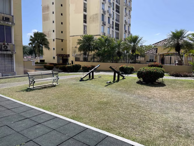 Se vende apartamento en PH McGregor Hill, Condado del Rey - Imagen 13
