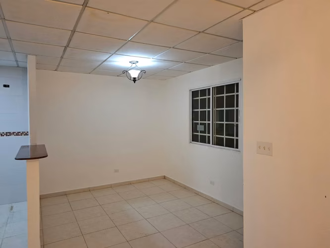 Se Vende Casa en Vacamonte, Arraiján | Barriada Corotú | 180 m² | Amplio Terreno
