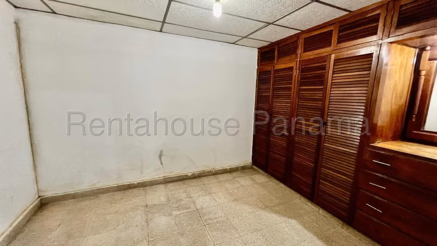 Venta de Casa con 285 m2 de Terreno en Villa Cáceres, Betania 26-2882GG