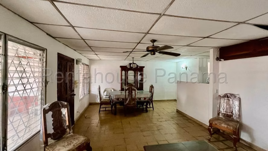 Venta de Casa con 285 m2 de Terreno en Villa Cáceres, Betania 26-2882GG
