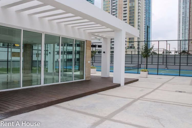 Venta de Apartamento de 718 m2 en PH Marea 2, Costa del Este 26-2043GG
