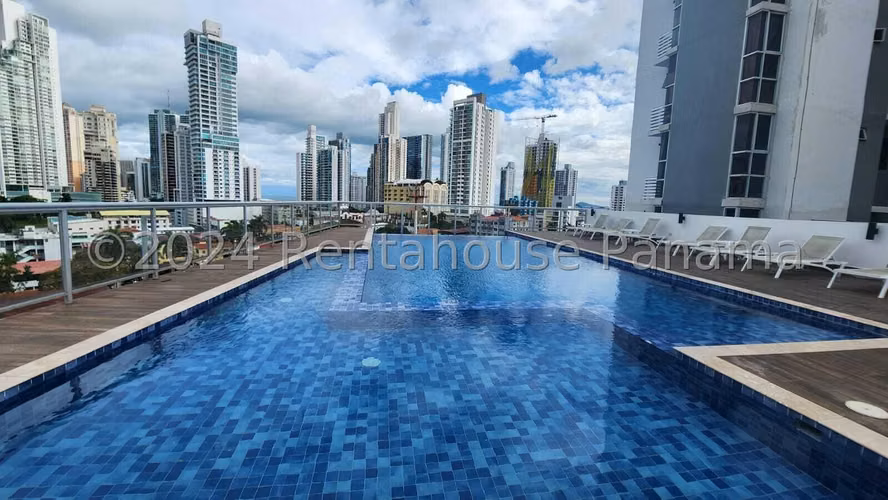Venta de Apartamento de 97 m2 en PH Cresta View, La Cresta 24-7048GG