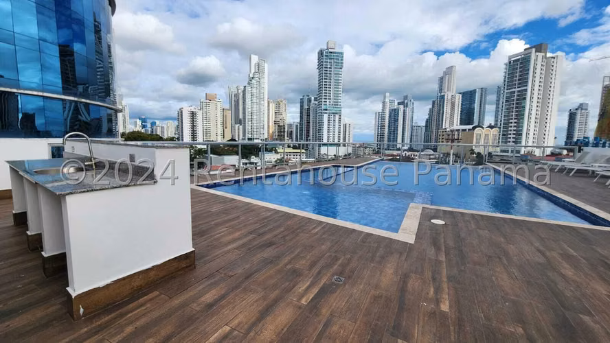 Venta de Apartamento de 97 m2 en PH Cresta View, La Cresta 24-7048GG