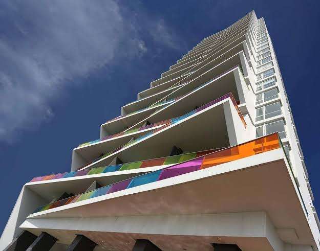 Banco Vende Ph Element, Ave. Balboa