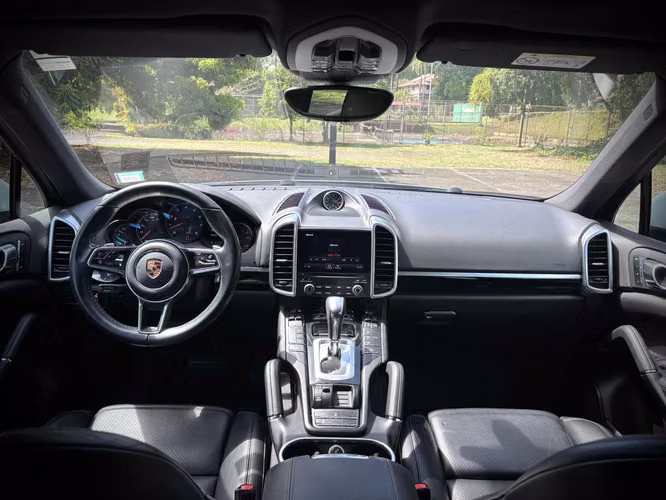 Porsche cayenne - Imagen 9