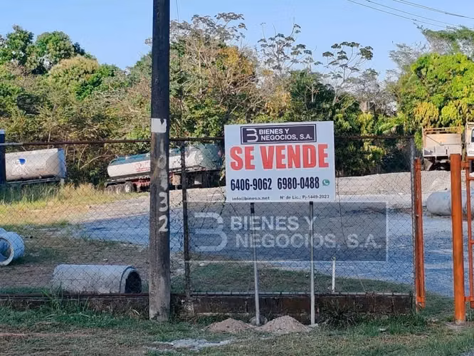 Terreno en Veraguas, Santiago 3.2 Ha Frente a Panamericana