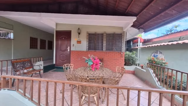 VENDO HERMOSA CASA EN CHANIS VIA PRINCIPAL IDEAL PARA NEGOCIO - Imagen 16
