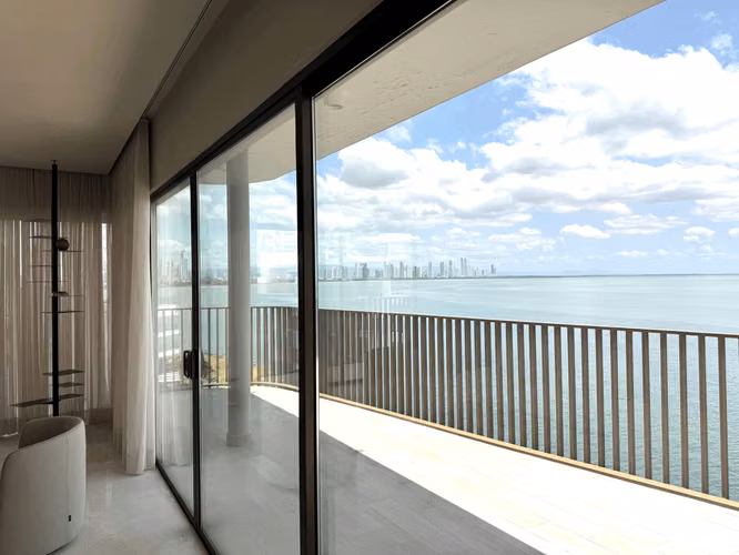 Se vende Penthouse en Ocean Reef Islands