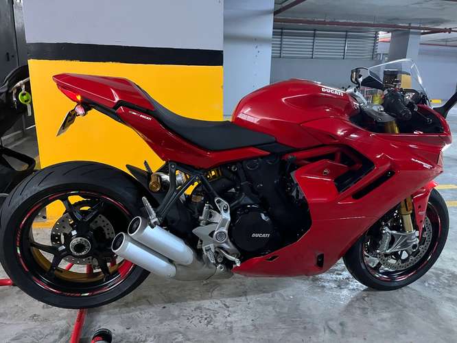 Ducati Supersport 950S