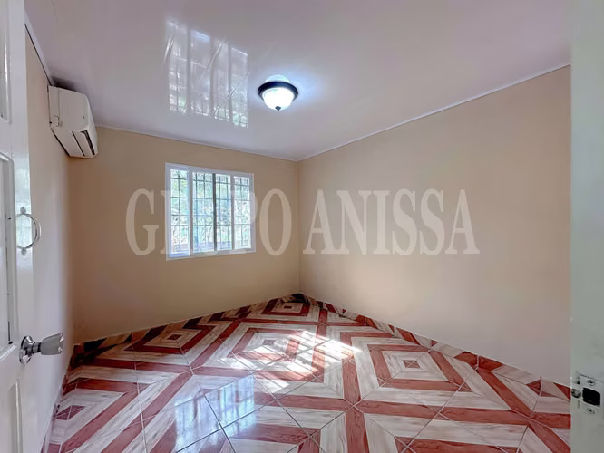 Oportunidad! Se Vende Casa Campestre con Piscina