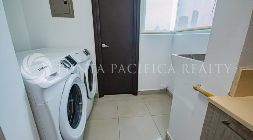 Apartamento De 2 Habitaciones A La Venta En PH Serenity | Precio Reducido a $215,000