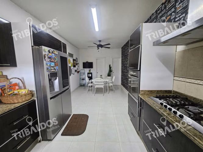 VENTA DE CASA UNIFAMILIAR EN FUENTE DEL FRESNO CONDADO DEL REY REMODELADA