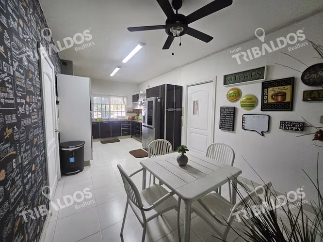 VENTA DE CASA UNIFAMILIAR EN FUENTE DEL FRESNO CONDADO DEL REY REMODELADA