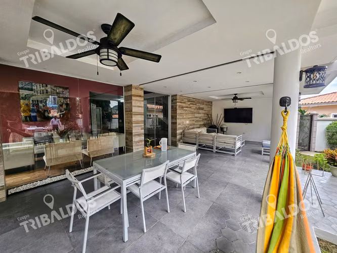VENTA DE CASA UNIFAMILIAR EN FUENTE DEL FRESNO CONDADO DEL REY REMODELADA