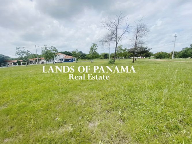 SE VENDE TERRENO EN PALMERAS DEL GOLF - CORONADO