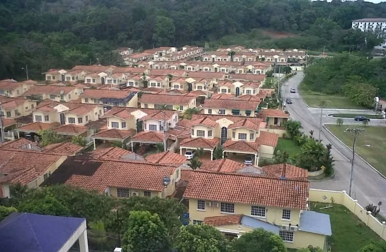 VENTA CASA ALBROOK PANAMA  ID 7075