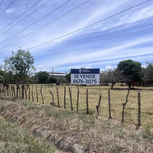 Venta de Terreno, Carretera Nacional Chitré a Las Tablas