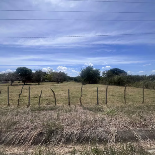 Venta de Terreno, Carretera Nacional Chitré a Las Tablas