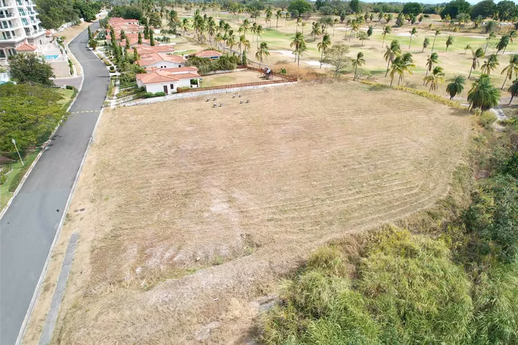 Se vende terreno en Vista Mar, San Carlos