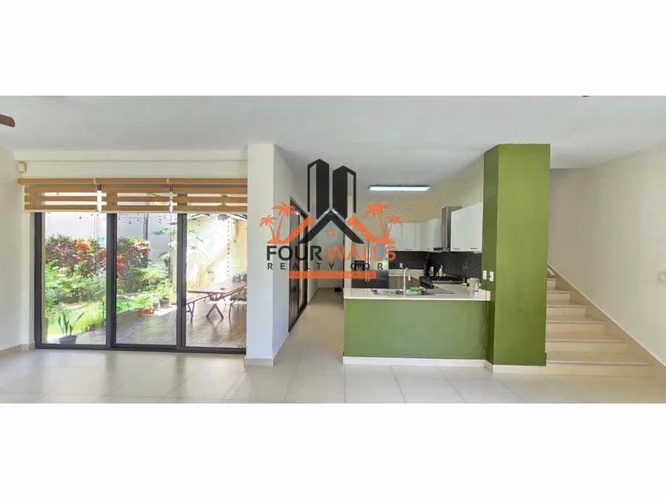 VENTA DE CASA EN RIVER VALLEY - PANAMA PACIFICO