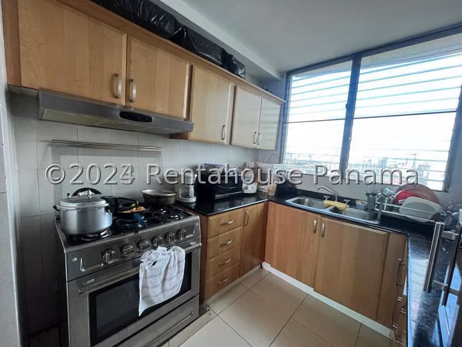 Venta de Apartamento de 151 m2 en PH Baleares, Coco del Mar 25-395GG
