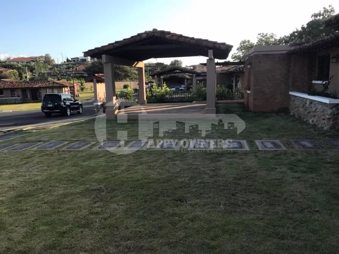 Venta de casa en Residencial Cubita, La arena de Chitré