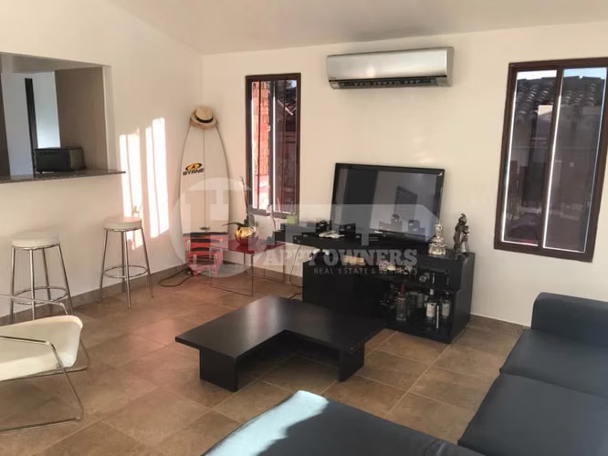 Venta de casa en Residencial Cubita, La arena de Chitré