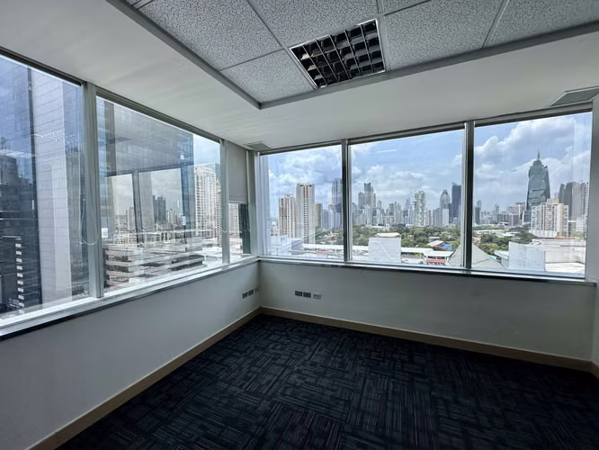 Se Alquila Oficina de 1,174 m2 en Torres de Las Americas, Punta Pacifica