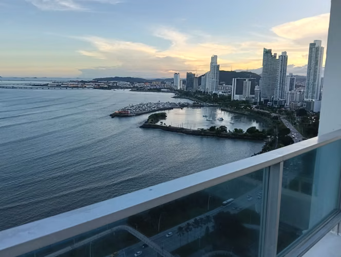SE VENDE APARTAMENTO EN P.H. BAHIA DEL GOLF -  COCO DEL MAR – Panamá - Imagen 14