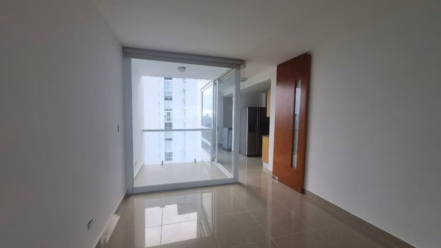 SE VENDE APARTAMENTO EN P.H. BAHIA DEL GOLF -  COCO DEL MAR – Panamá - Imagen 5