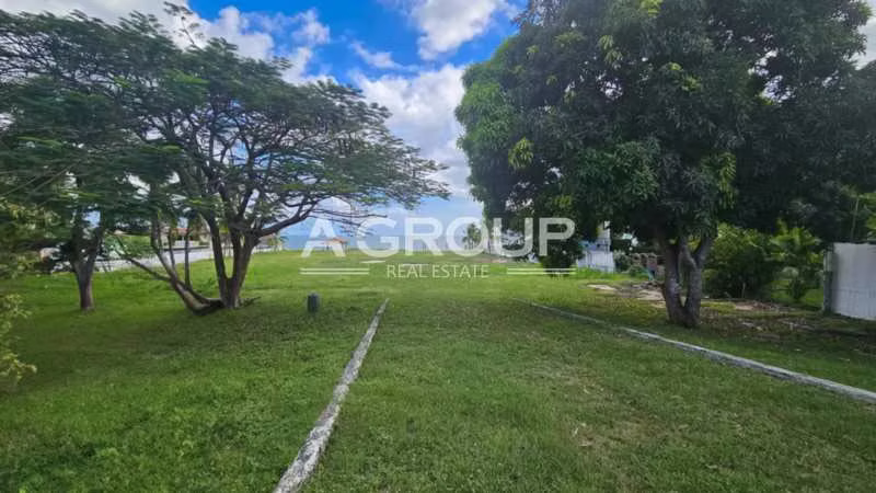 Se vende lote frente al mar -  Playa Coronado
