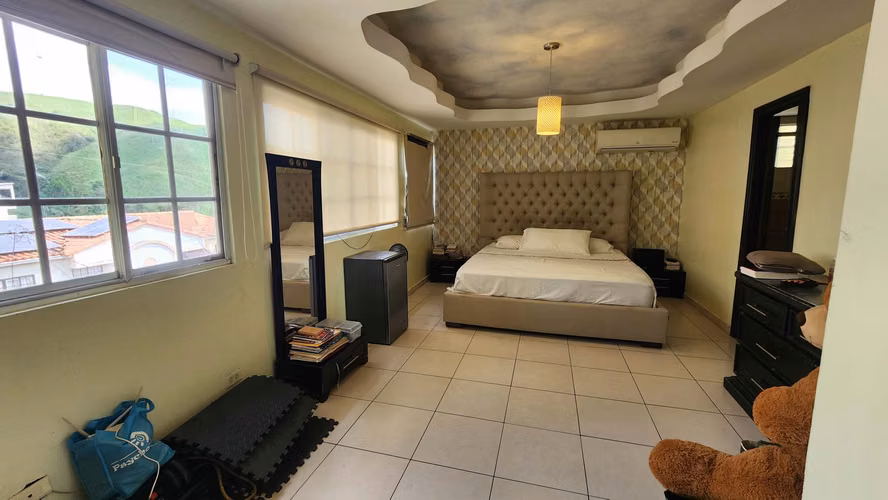 Casa Amplia y Bonita en Limajo, cerca de todo - Imagen 5