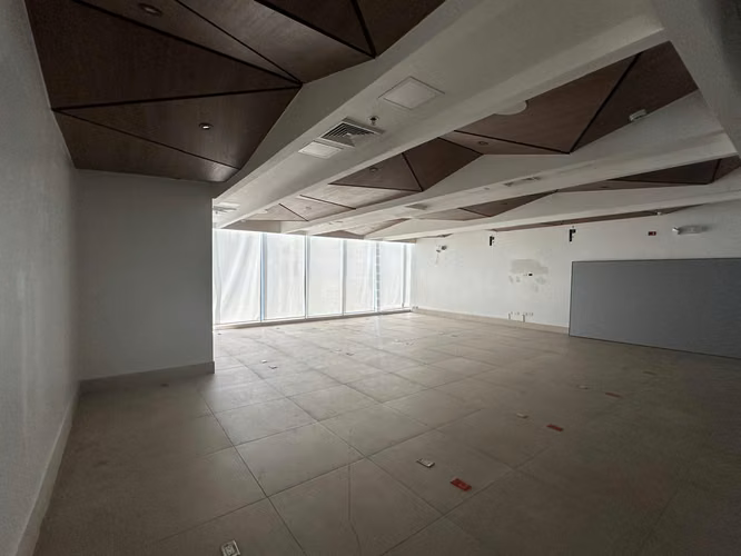 VENTA DE OFICINAS EN OBARRIO – PH SL 55, PISO 25 (PISO COMPLETO)