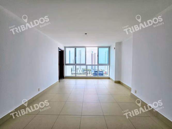 VENTA APARTAMENTO EN PH BREEZE COSTA DEL ESTE