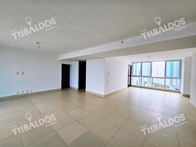 VENTA APARTAMENTO EN PH BREEZE COSTA DEL ESTE