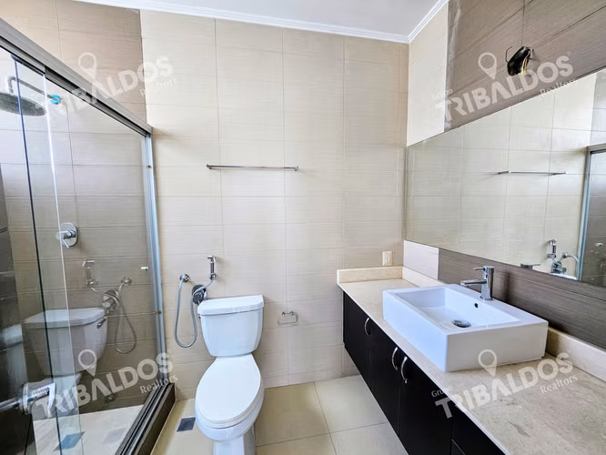 VENTA APARTAMENTO EN PH BREEZE COSTA DEL ESTE
