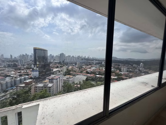 Apartamento Reposeído en Venta en PH Pacific Hills, Dos Mares | 265 m² | Se Aceptan Ofertas