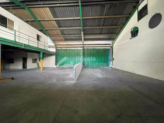 Alquiler de Bodega en Ave. Justo Arosemena