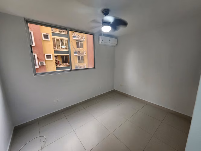 Venta /alquiler $650 Apto en Ph Torres de Toscana
