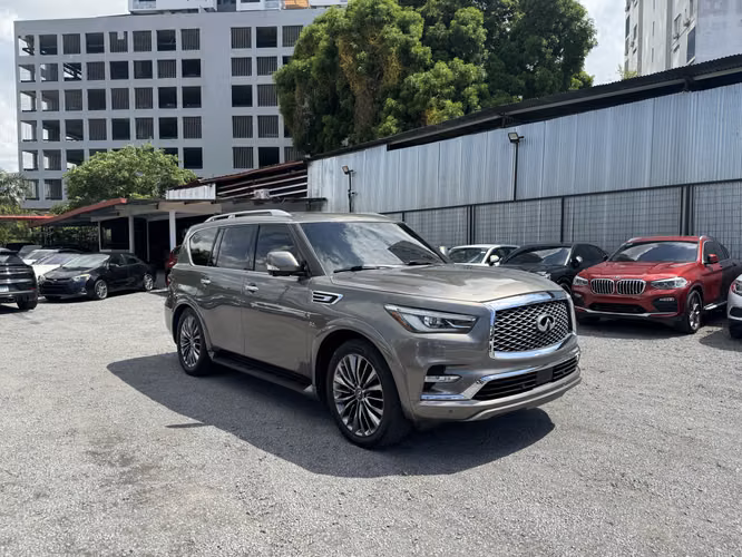 INFINITI QX80 2019 - Imagen 2