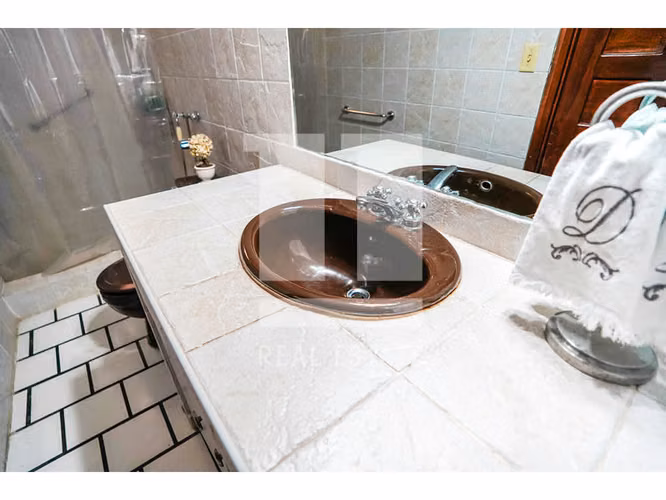Se Vende Casa en Los Guayacanes - Imagen 12